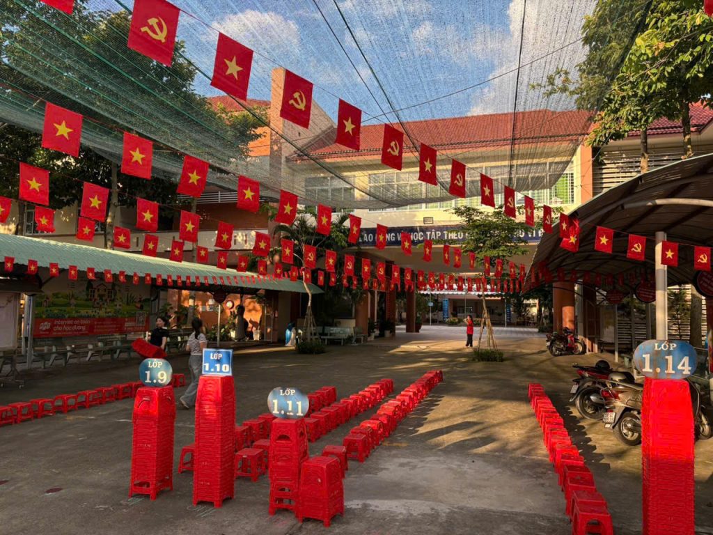 truong tieu hoc hoa phu